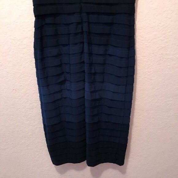 NWOT. Tadashi Shoji Stunning cocktail Multi Color Dress. - Picture 4 of 7